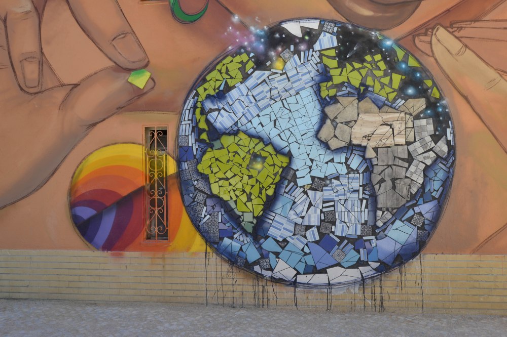 Street art, Graffiti, Bairro fim do mundo